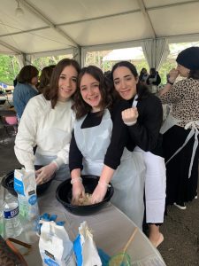 Read more about the article MES Women’s Celebration Challah Bake 2022